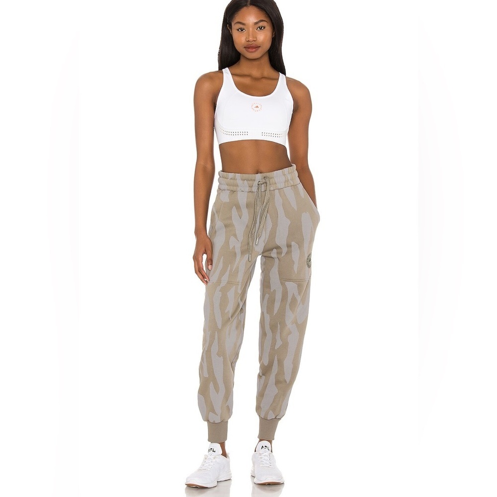 adidas by Stella McCartney ASMC Sweatpants
Flawed Size Medium X Revolve